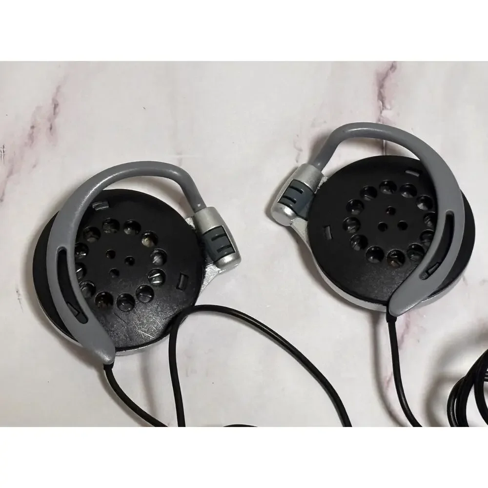 Nintendo DS Headset Original Black/Grey. Earphones w/ ear clips